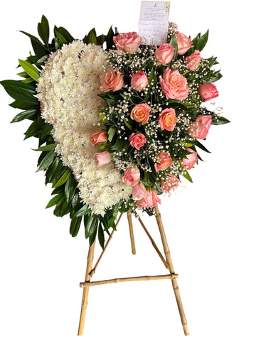 Corazon con pedestal